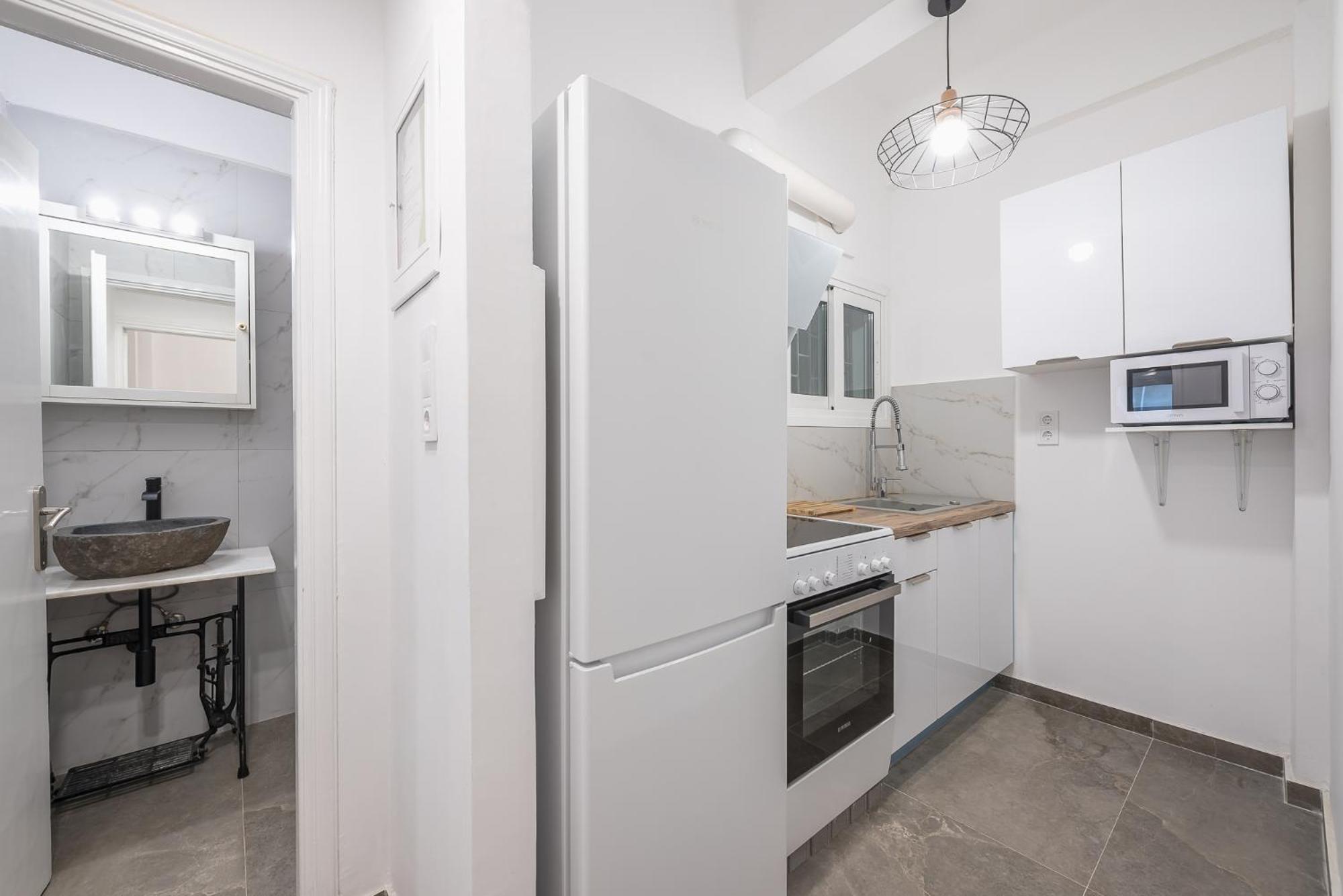Stylish Luxury Apartment At Ampelokipi Metro Station Ateny Zewnętrze zdjęcie